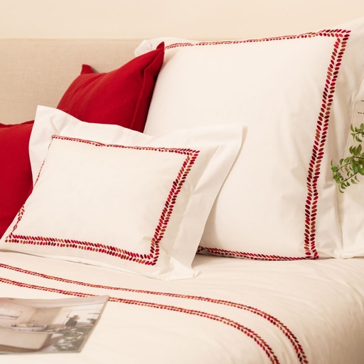 CHEVRONS - Small Pillowcase in Egyptian Cotton Percale